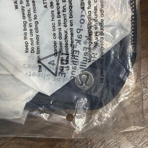 NWT Lululemon True Navy Belt Bag